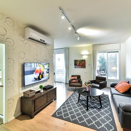 Sokolov Vacation Boutique Apartments By The Sea In Nahariya Chambre photo